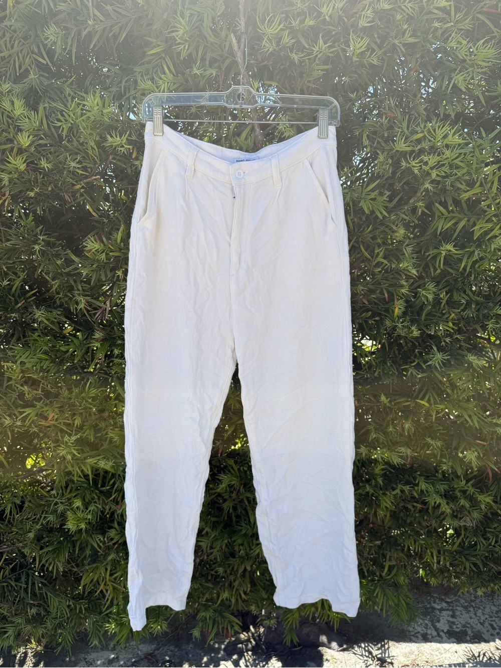 Lightweight White Men’s Linen-Blend Pants